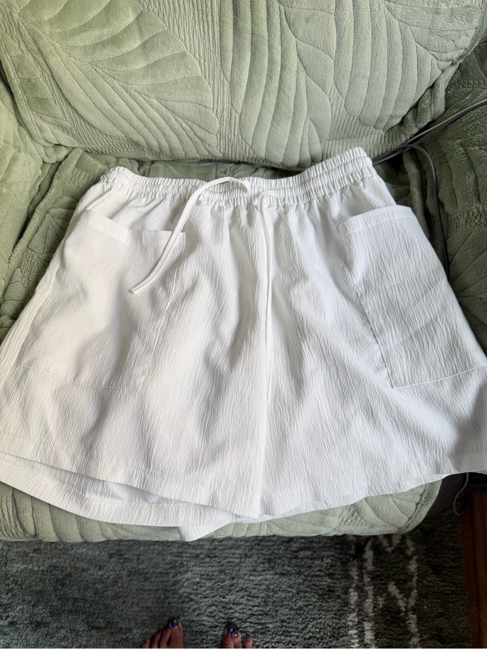 Women’s White Textured Drawstring Short with Front Pockets